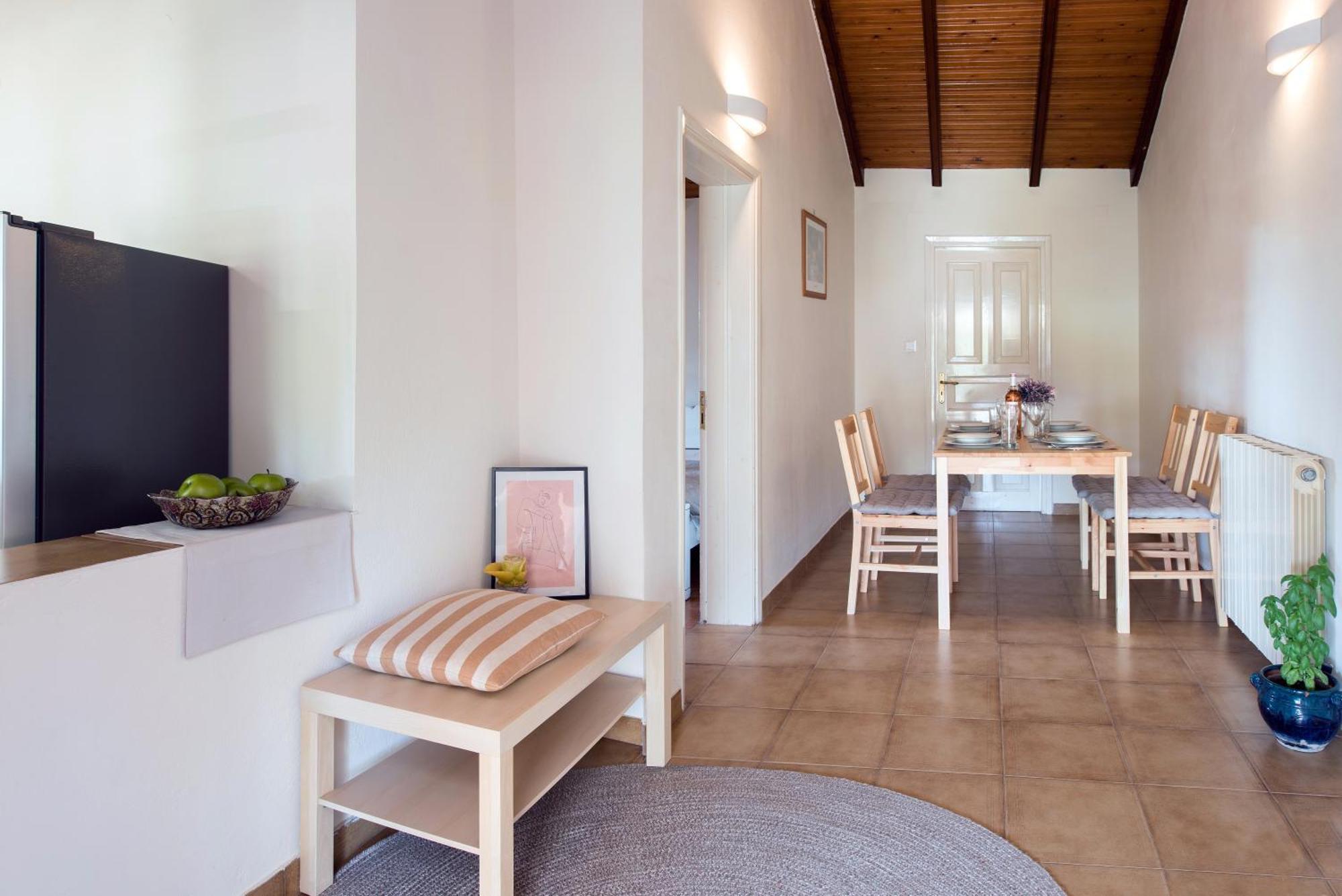The Roof Family Apartment Alepou Экстерьер фото